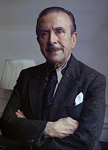 Claudio Arrau 3 Allan Warren.jpg