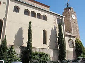 Església Olesa lateral.JPG