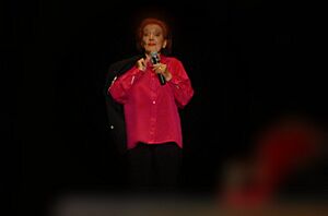 Archivo:Gloria Lasso Avril 2003 Contrexéville France