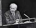 Humberto Díaz Casanueva en la ONU (c. 1980)