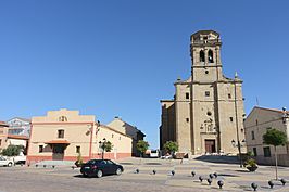 Iglesia y teatro municipal