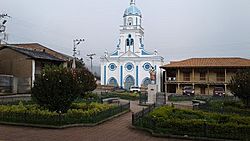 Iglesia principal de Chiquintad.jpg