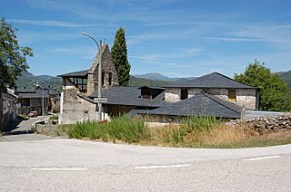 Igrexa da Barosa, Carucedo - lateral.jpg