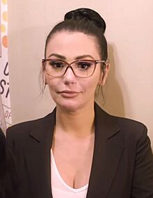 Jennifer Farley 2018.jpg