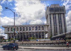 Archivo:La Corte Suprema de Justicia, Guatemala (HDR) (5984725549)
