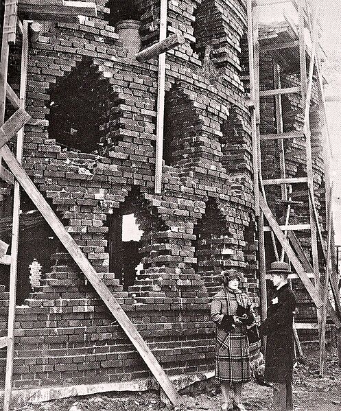 Melnikov&his wife