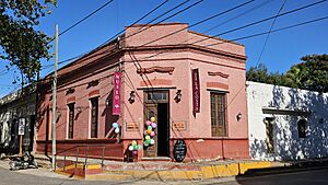 Archivo:Museo de la costa - San José del Rincón, Provincia de Santa Fe, Argentina 17