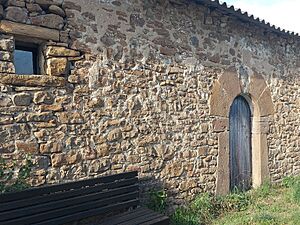 Archivo:Navasa. Santa Eulalia