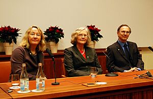 Archivo:Nobel Prize 2009-Press Conference Physiology or Medicine-03