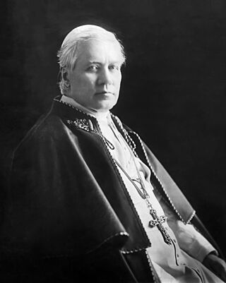 Pius X, by Ernest Walter Histed (retouched).jpg
