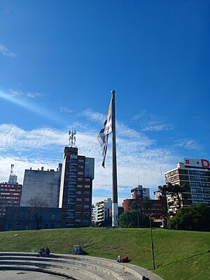 Archivo:Plaza de la Democracia in Montevideo in 2024 - 03