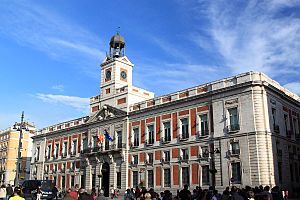 Archivo:Real Casa de Correos (Madrid) 03