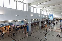 Archivo:Salvador aeroporto interior wifigratis