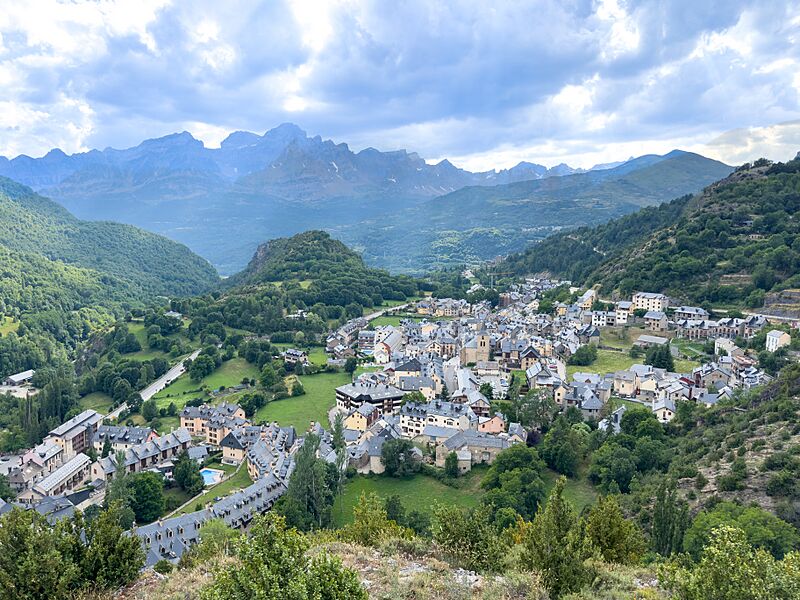 Views of Panticosa
