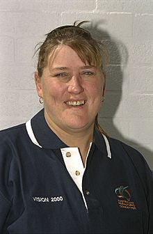 150600 - Joanne Bradshaw - 3a - 2000 Sydney media guide scan.jpg