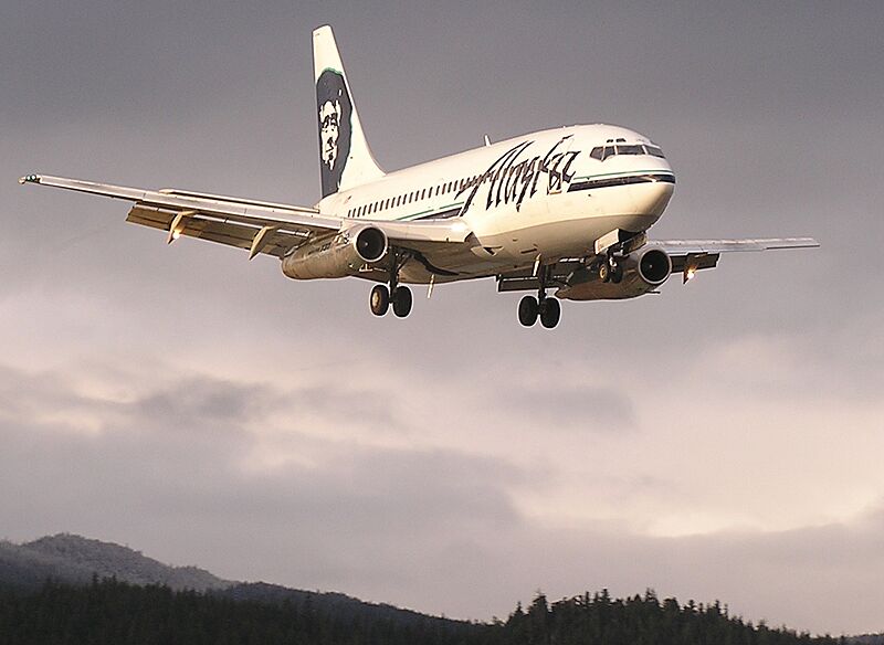 Alaska Airlines Boeing737