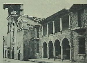 Archivo:Antigua casa cural