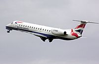 Archivo:BA CitiExpress Embraer ERJ 145 (G-EMBD) departing Bristol International Airport