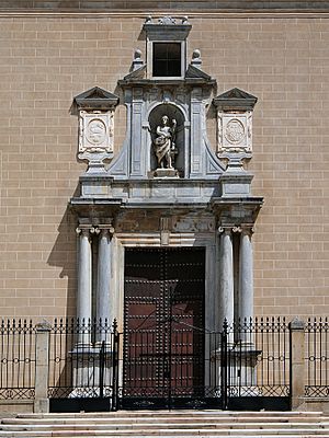 Archivo:Badajoz, Catedral 123