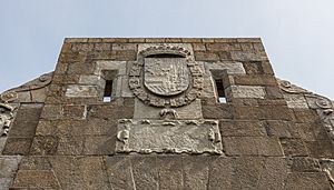Archivo:Castillo de San Antón, La Coruña, España, 2015-09-25, DD 62