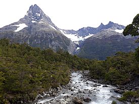 Cerro Mayo Parque Nacional los Glaciares El Calafate Santa Cruz.jpg