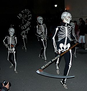 Archivo:Danza de la Muerte de Verges