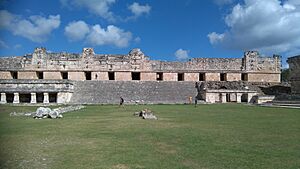 Archivo:Edificio Norte del Cuadrángulo de las Monjas