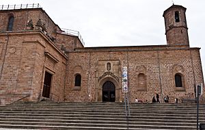 Archivo:Iglesia Santa María la Mayor