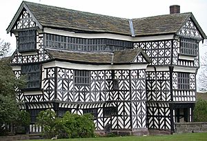 Archivo:LittleMoretonHall