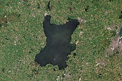 Archivo:Lough Neagh by Sentinel-2