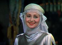 Archivo:Olivia de Havilland in The Adventures of Robin Hood trailer 2