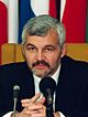 Archivo:Premier Jan Krzysztof Bielecki 1991 (cropped4)