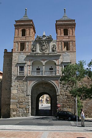 Archivo:Puerta del Cambrón