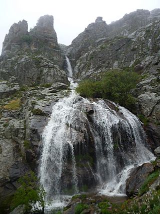 Somosierra 2010-06-12 08-18-46 (4696010023).jpg