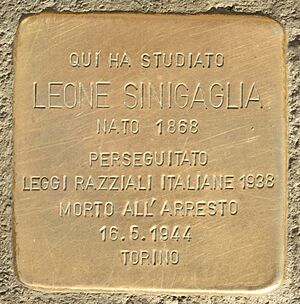 Archivo:Stolperstein für Leone Sinigaglia (Torino)