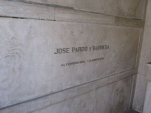 Archivo:Tumba Jose Pardo Barreda