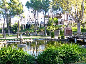 Archivo:Villarrobledo - Parque de Nuestra Señora de la Caridad 3