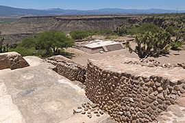 Zona arqueológica de Pahñú. 06