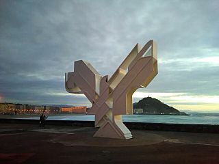 Bakearen Usoa - Nestor Basterretxea - Donostia - 2015-5-6.jpg