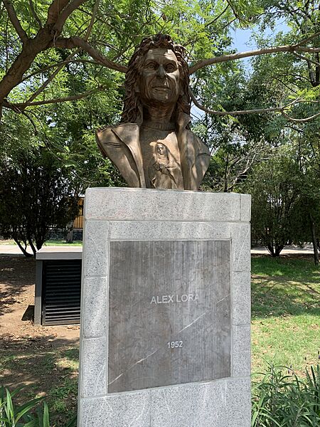 Busto de Álex Lora