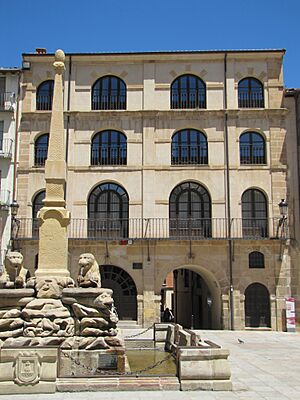Archivo:C-Comun