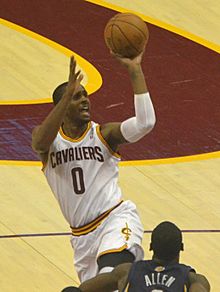 C.J. Miles Cleveland Cavaliers (cropped).jpg