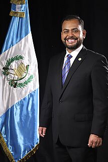 Diputado Hugo Otoniel Rodríguez Chinchilla.jpg