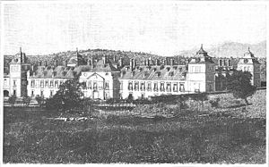 Archivo:Exterior del Real Palacio del Pardo, grabado de Capuz