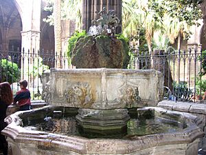 Archivo:Font Sant Jordi Catedral