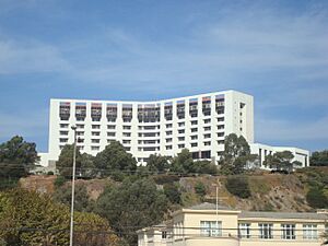 Archivo:Hospital Naval Viña