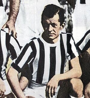 Archivo:Juventus Football Club 1951-1952 - Ermes Muccinelli