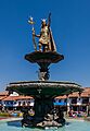 Monumento al Inca, Plaza de Armas, Cusco, Perú, 2015-07-31, DD 50