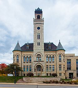 Old Waukesha County Courthouse front view 2012.jpg