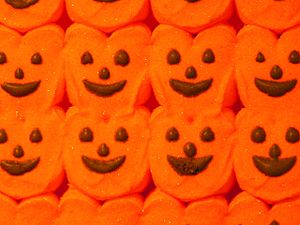 Archivo:Orange peeps
